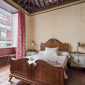 https://la-vicara.tenerifehoteles.net